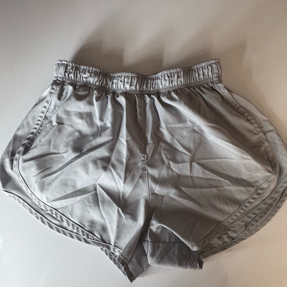 Nike Gray Athletic Shorts Moisture-Wicking Lightweight